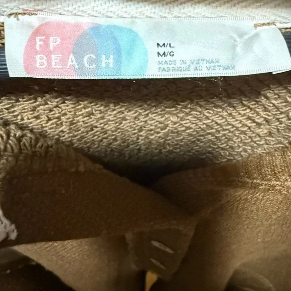 38. Pre loved FP Beach Women's Brown Knit Poncho Sweater with Button Placket - Picture 2 of 2